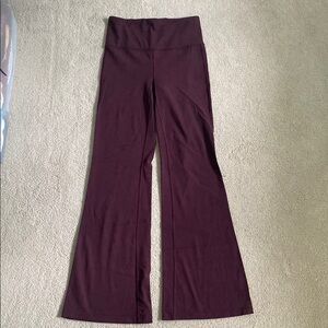 Women's Athleta Burgundy Salutation Stash High-rise Flare Pants